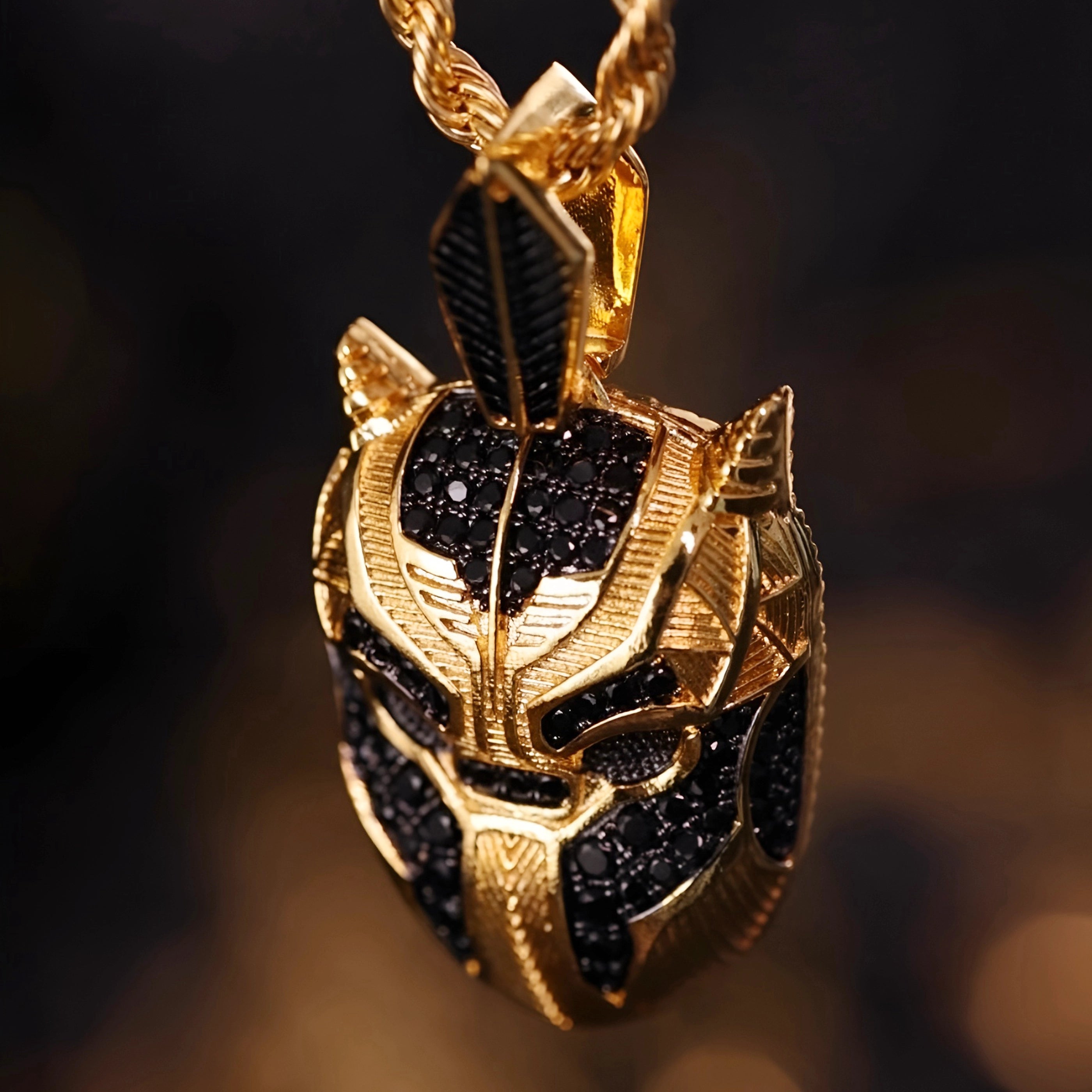 PANTHER PENDANT - GOLD (30𝘮𝘮)