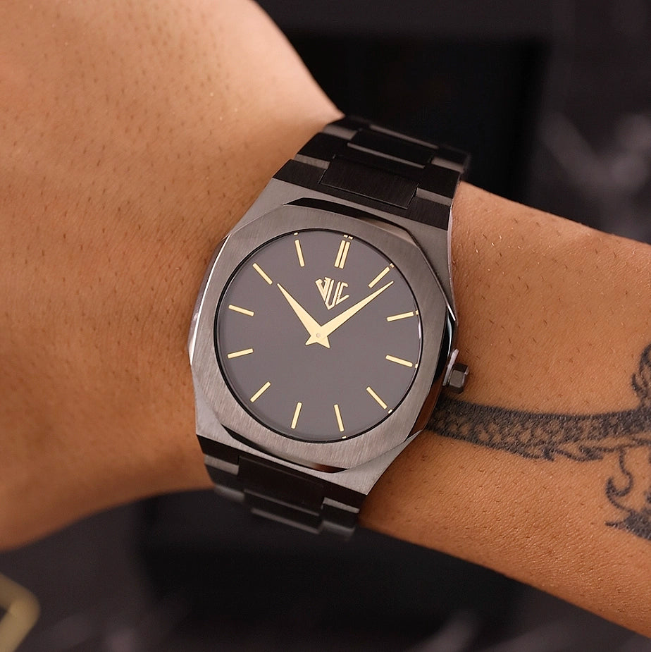 Premium Julivno classic watch with light black rhodium finish