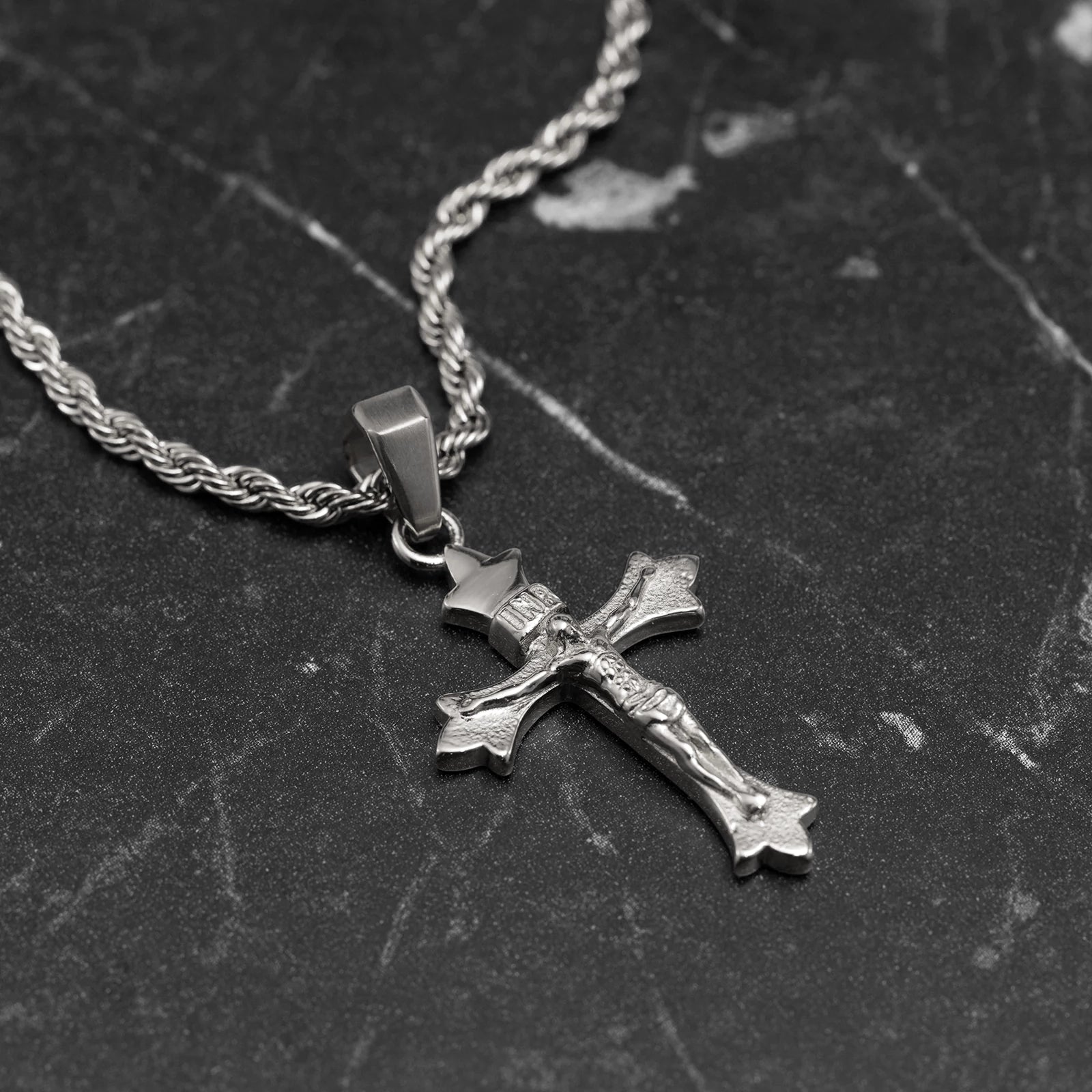 Luxury white gold plated medieval crucifix cross pendant with Fleur de Lis design