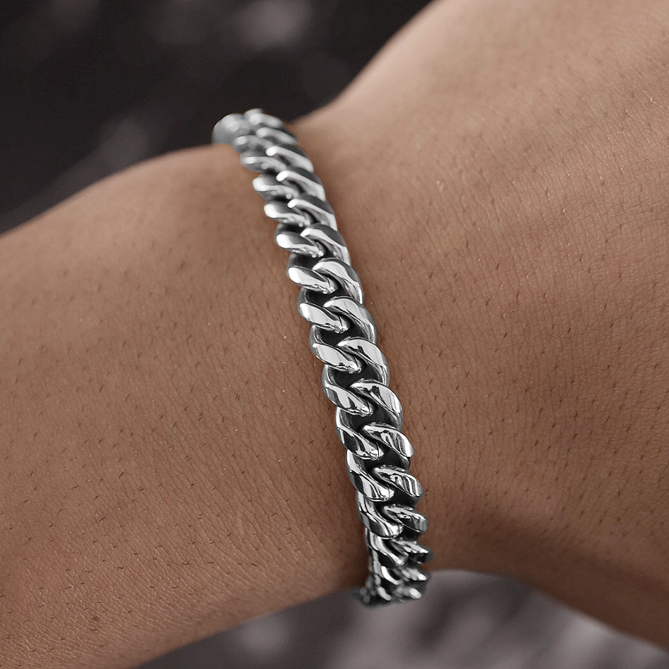 Luxury white gold cuban link bracelet with sharp-edged links