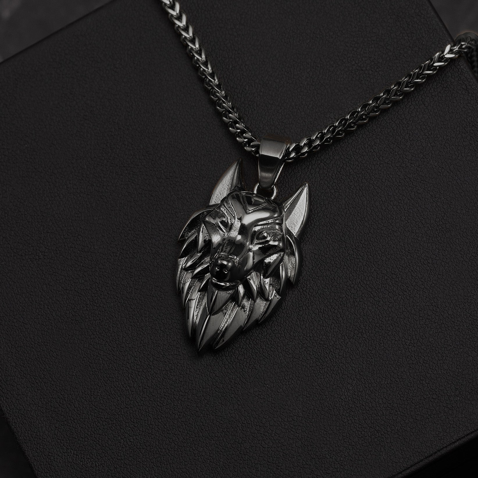 Luxury black rhodium wolf pendant with detailed craftsmanship