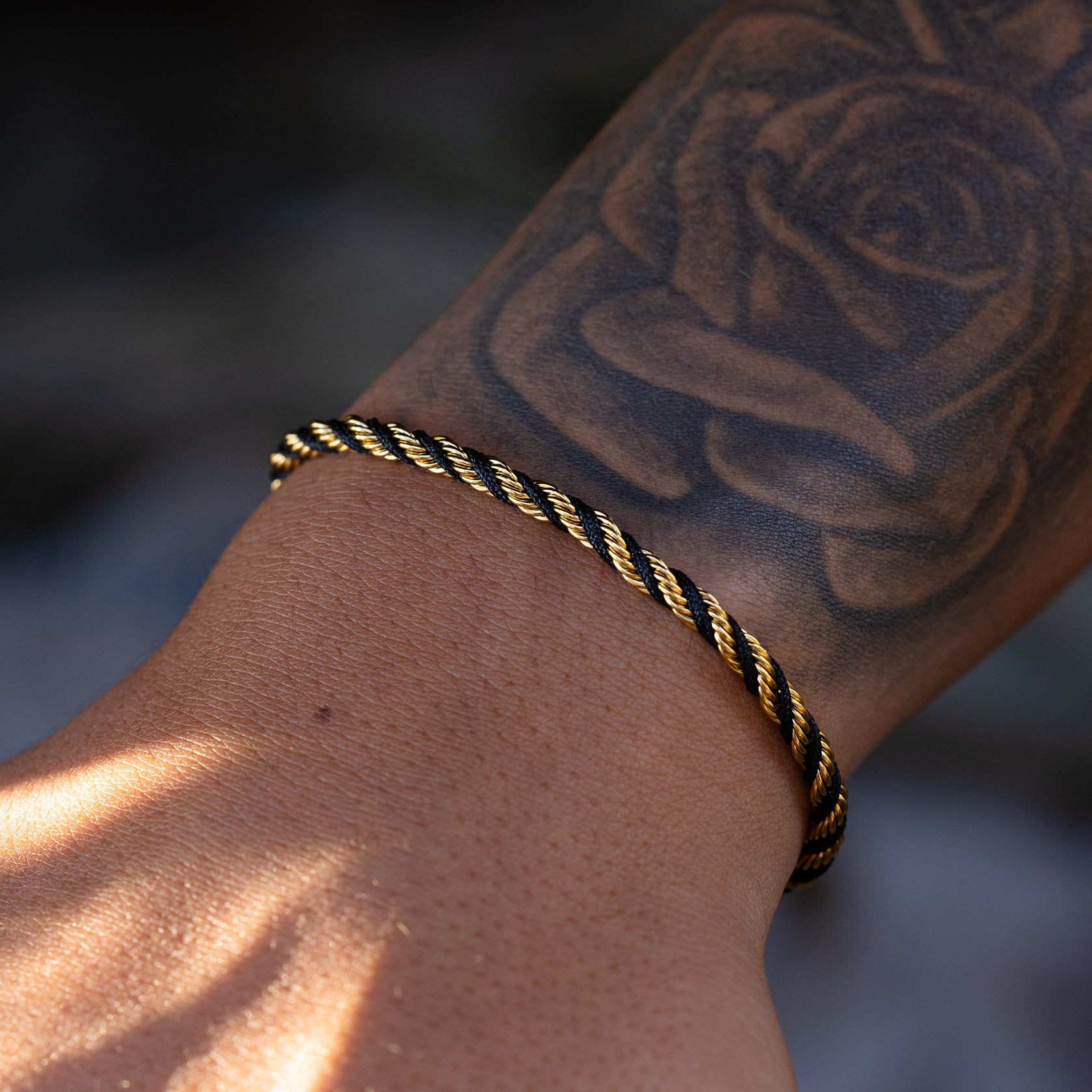 Men wearing Julivno twisted rope bracelet 4mm with 18K Gold Plated finish