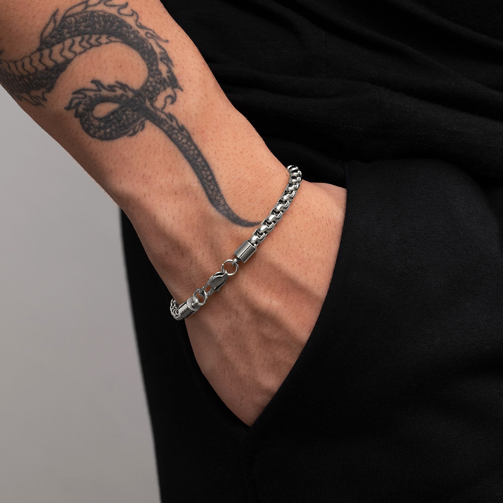 Premium men’s silver box chain bracelet with modern design