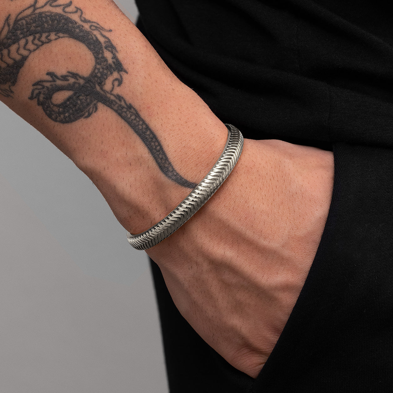 Premium men’s white gold plated chevron cuff bracelet with angular design