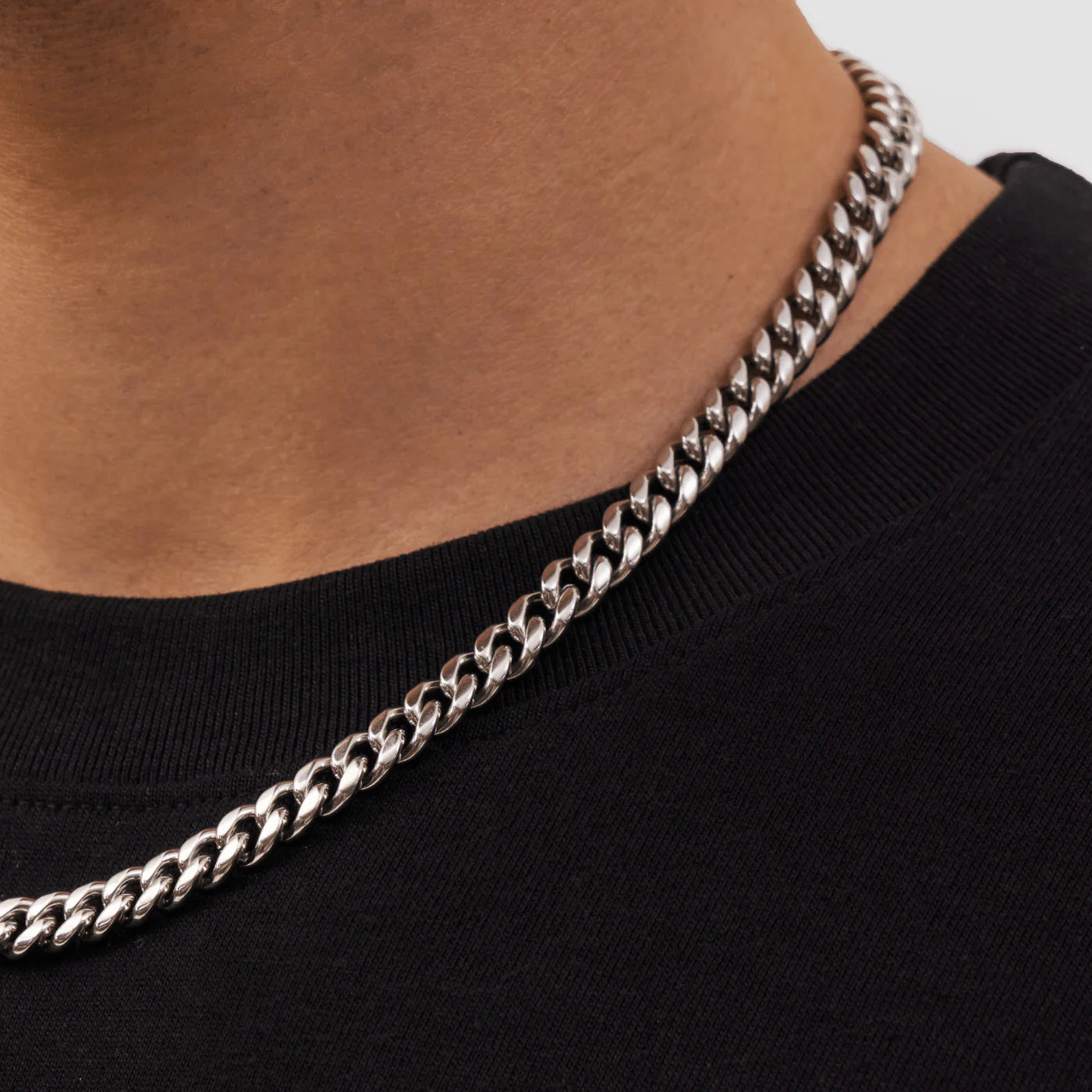 CUBAN CHAIN - WHITE GOLD (8𝘮𝘮)