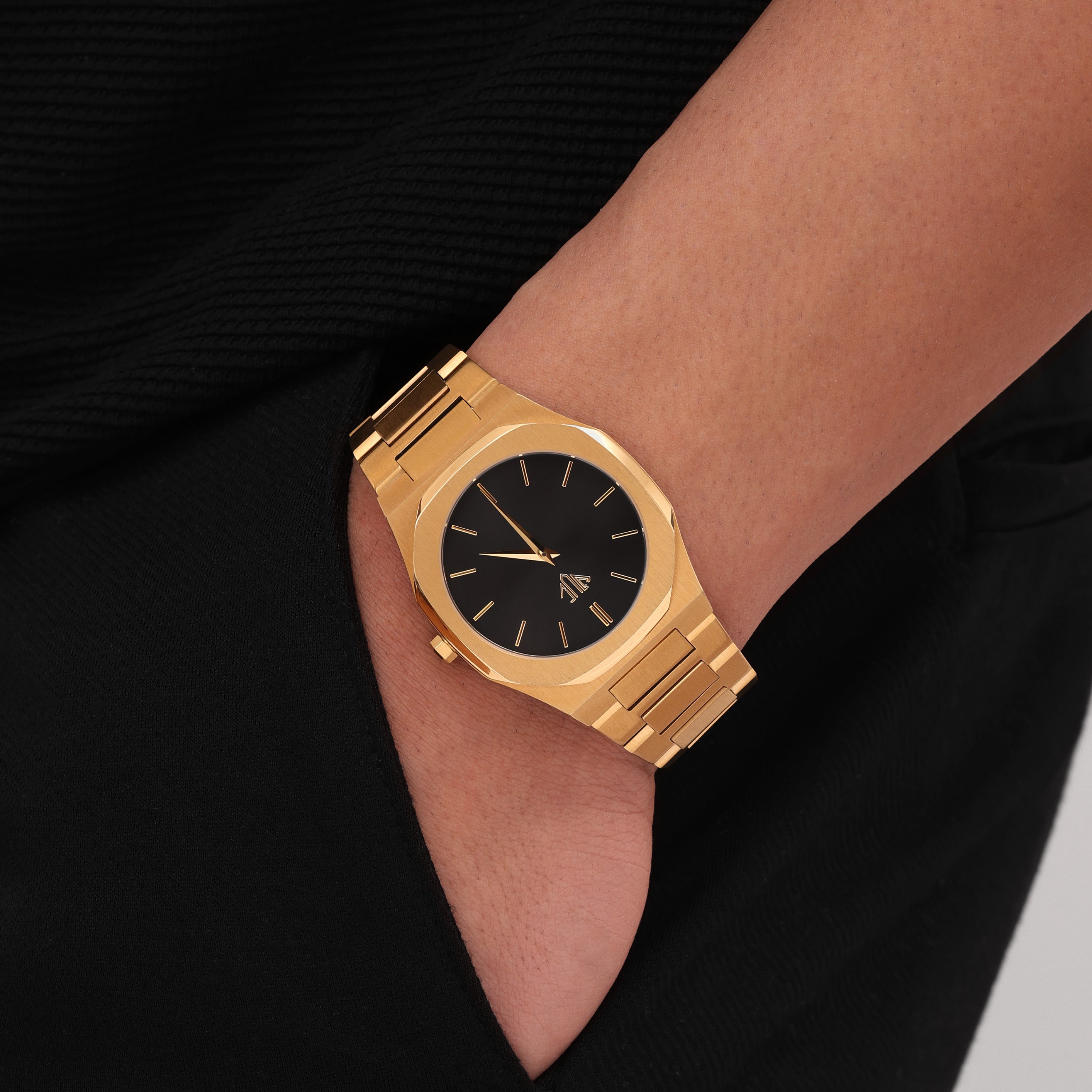 Julivno Classic Watch