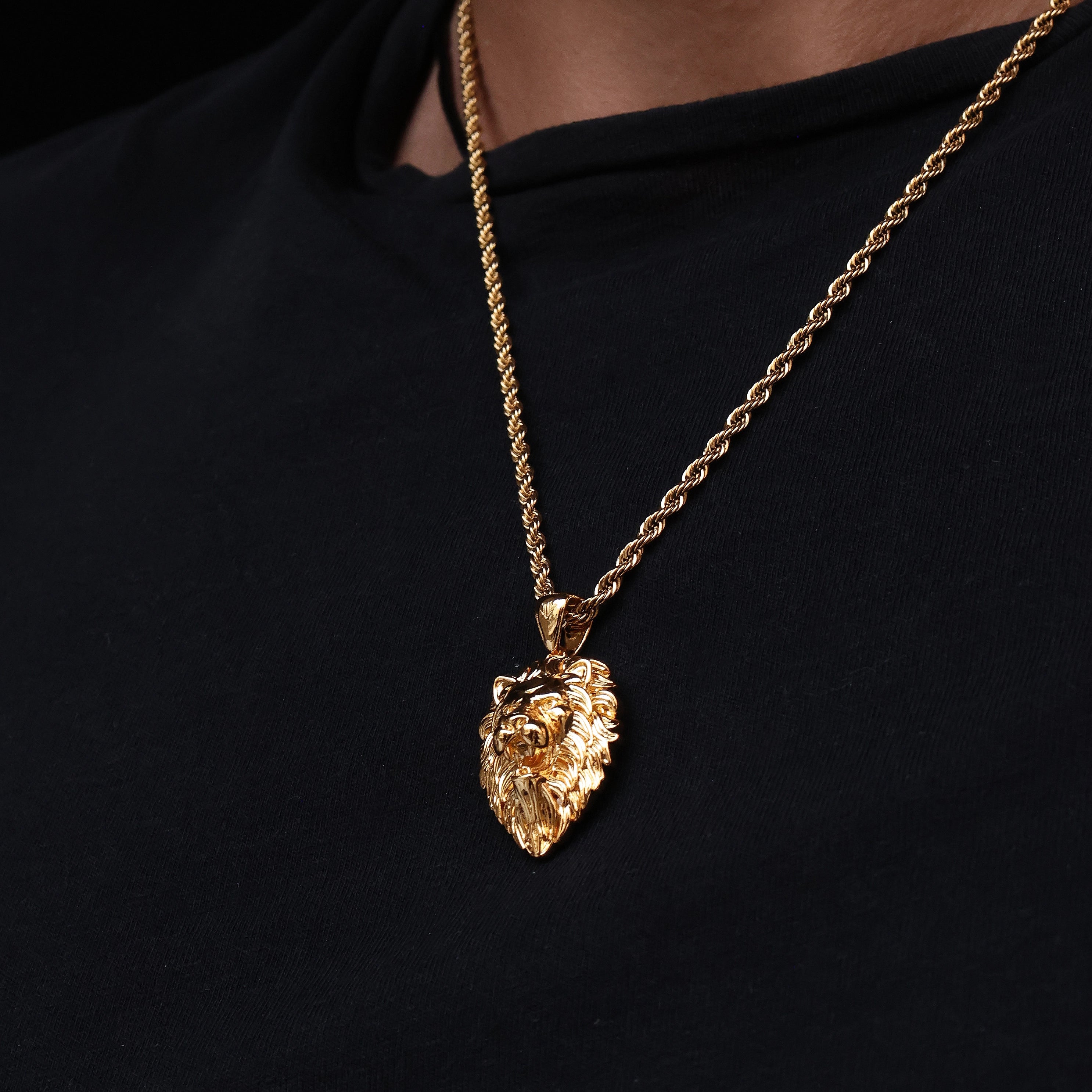 LION PENDANT - GOLD