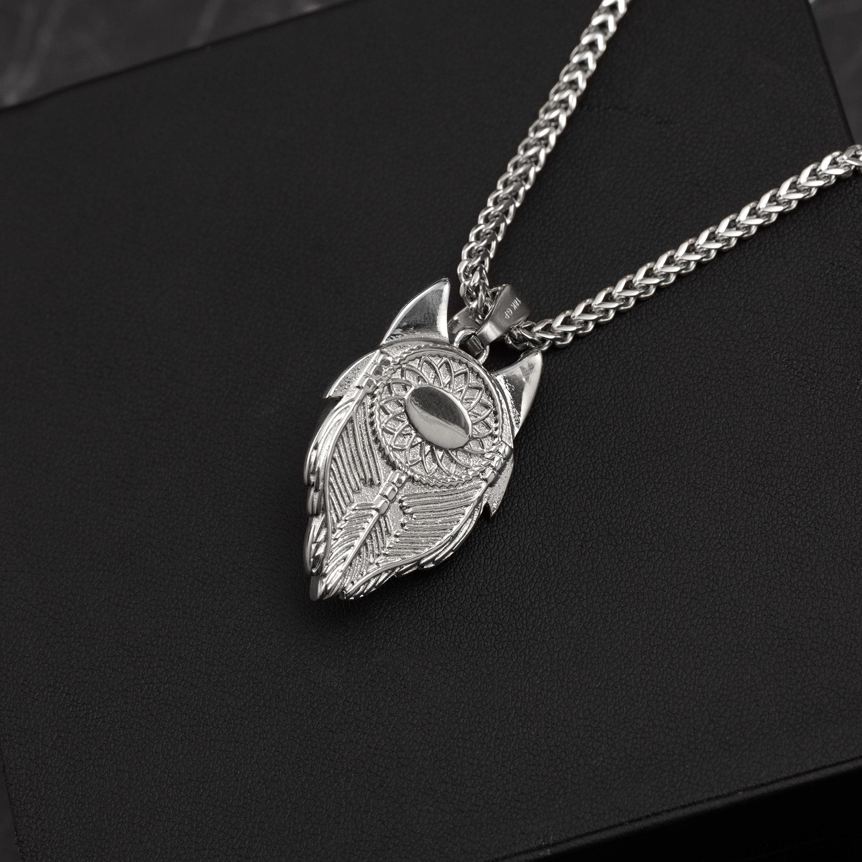 Luxury white gold plated wolf pendant with detailed craftsmanship